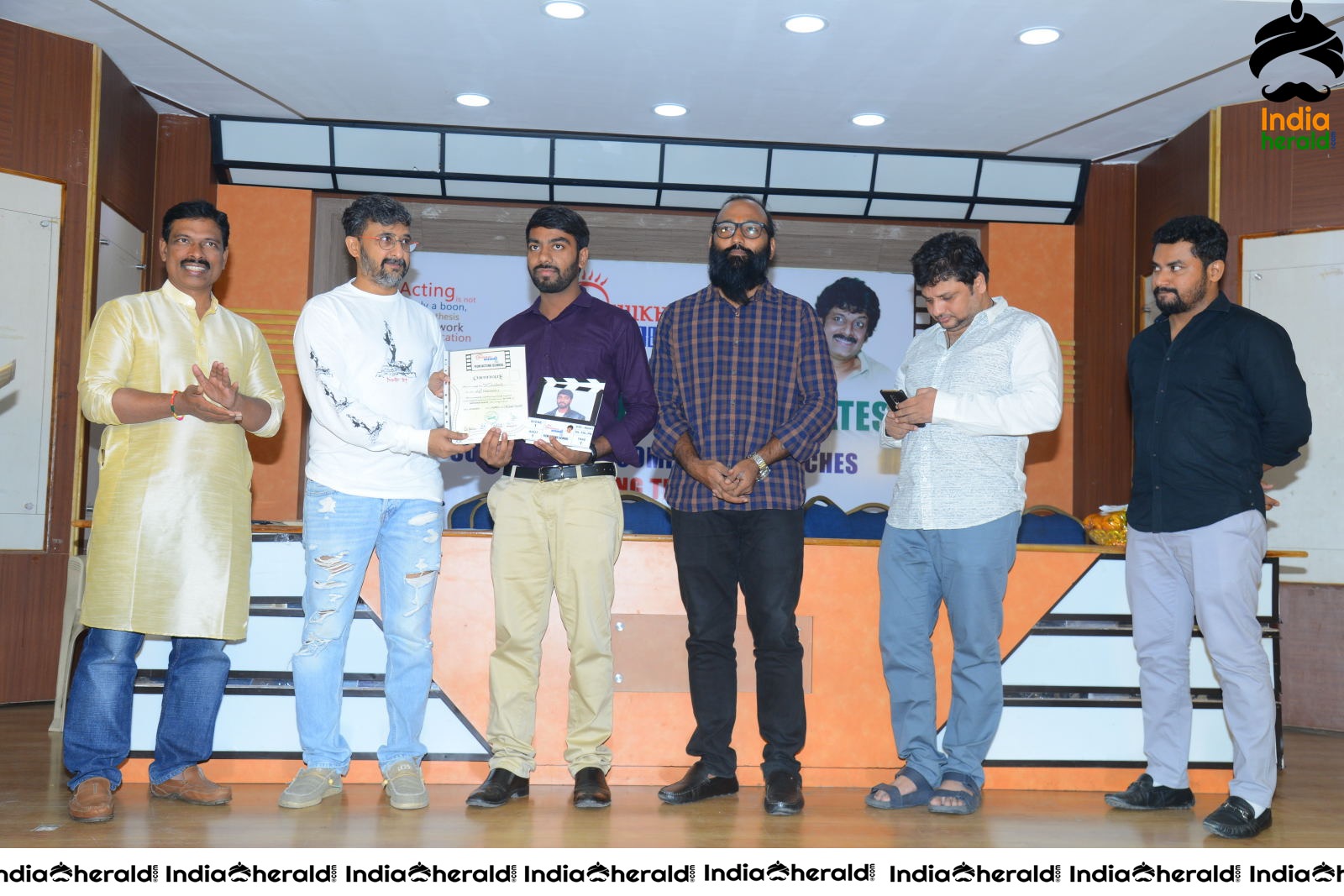 Uttj Mayukha Film Acting School Press meet Set 4