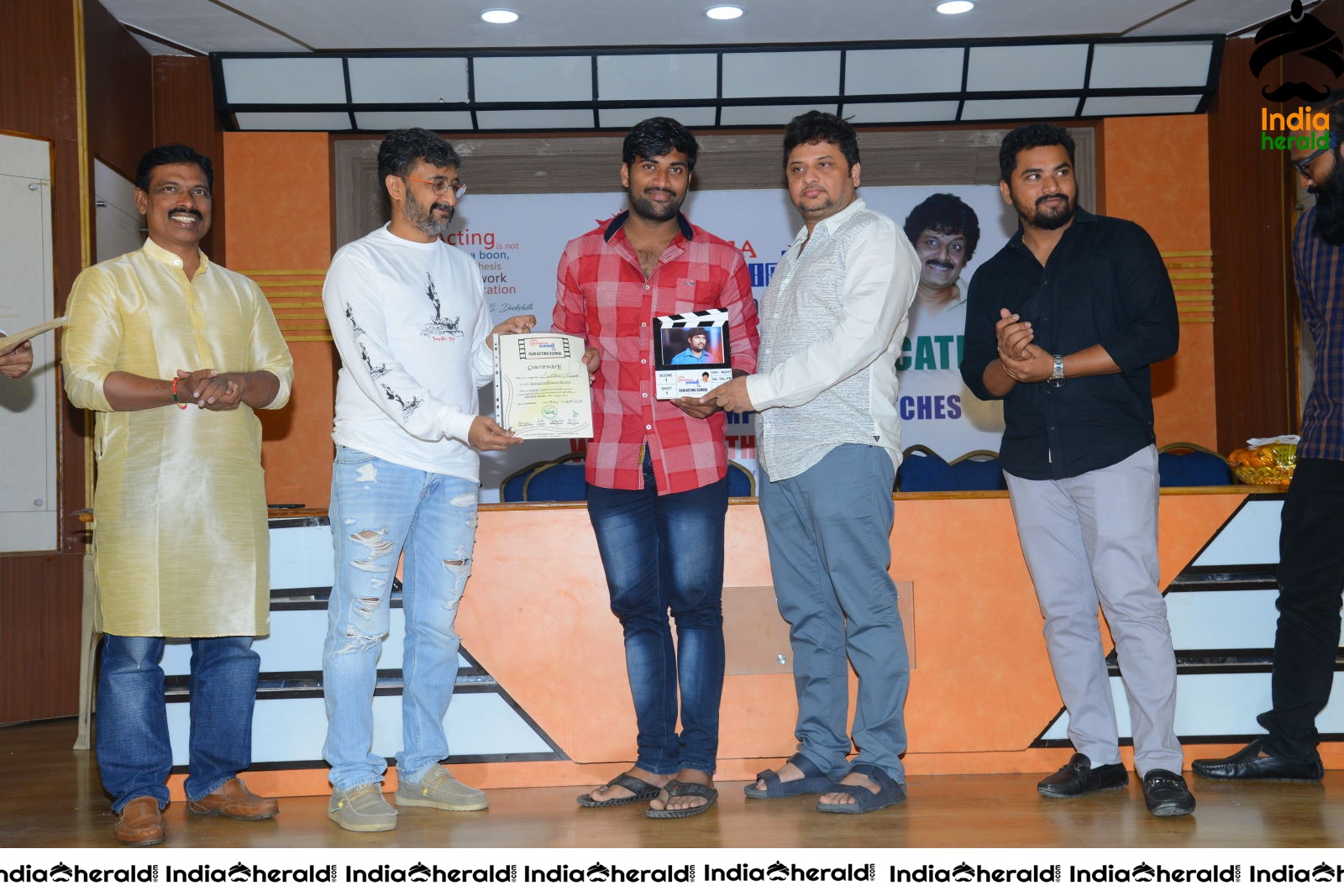 Uttj Mayukha Film Acting School Press meet Set 4