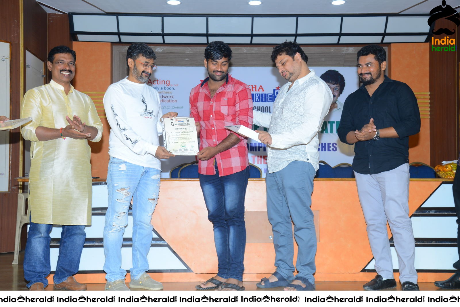 Uttj Mayukha Film Acting School Press meet Set 4