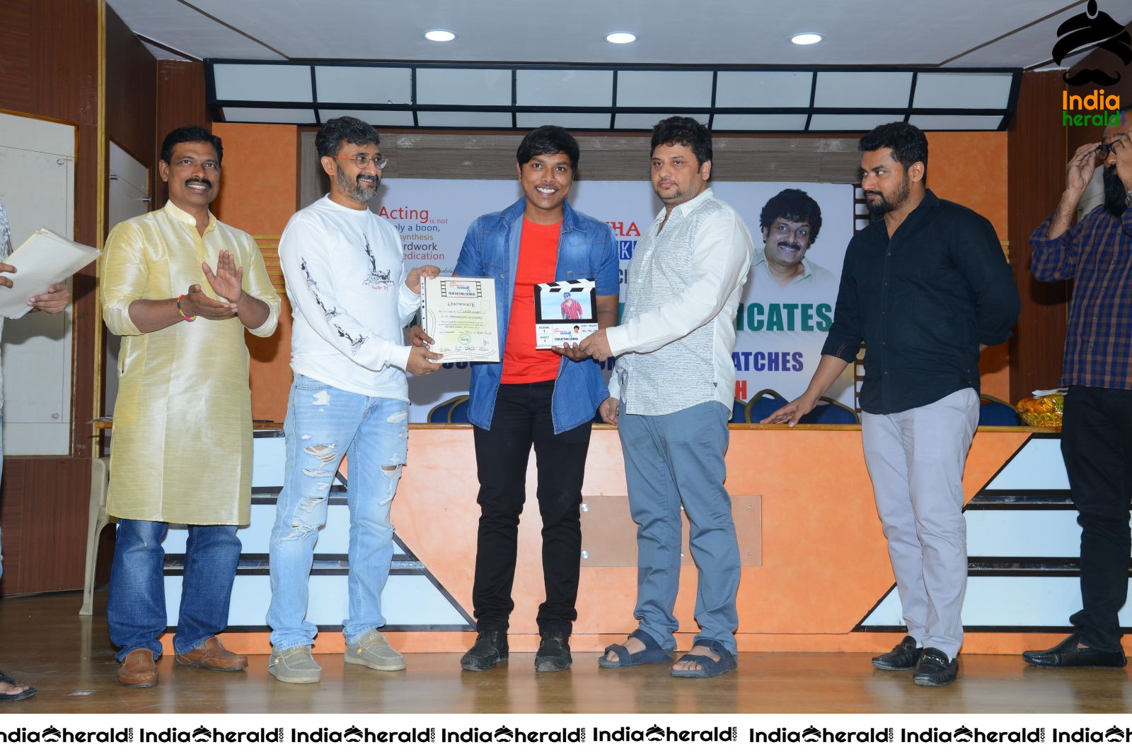 Uttj Mayukha Film Acting School Press meet Set 4