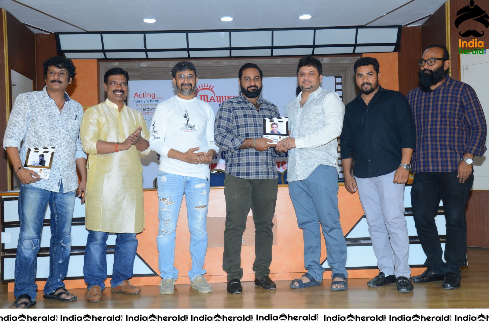 Uttj Mayukha Film Acting School Press meet Set 5