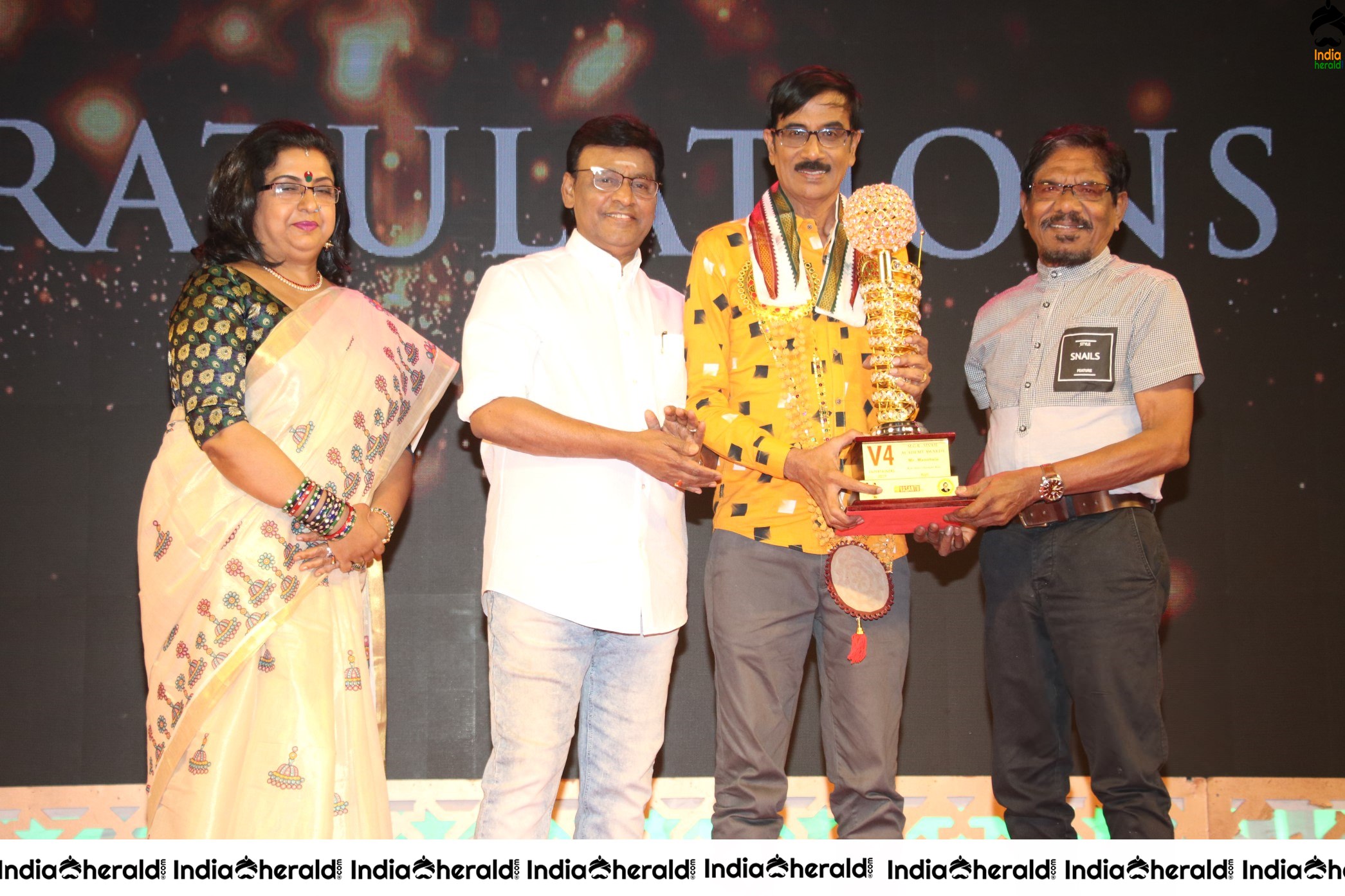 V4Entertainers Presents Mgr SivajiAcademy Awards Stills Set 1