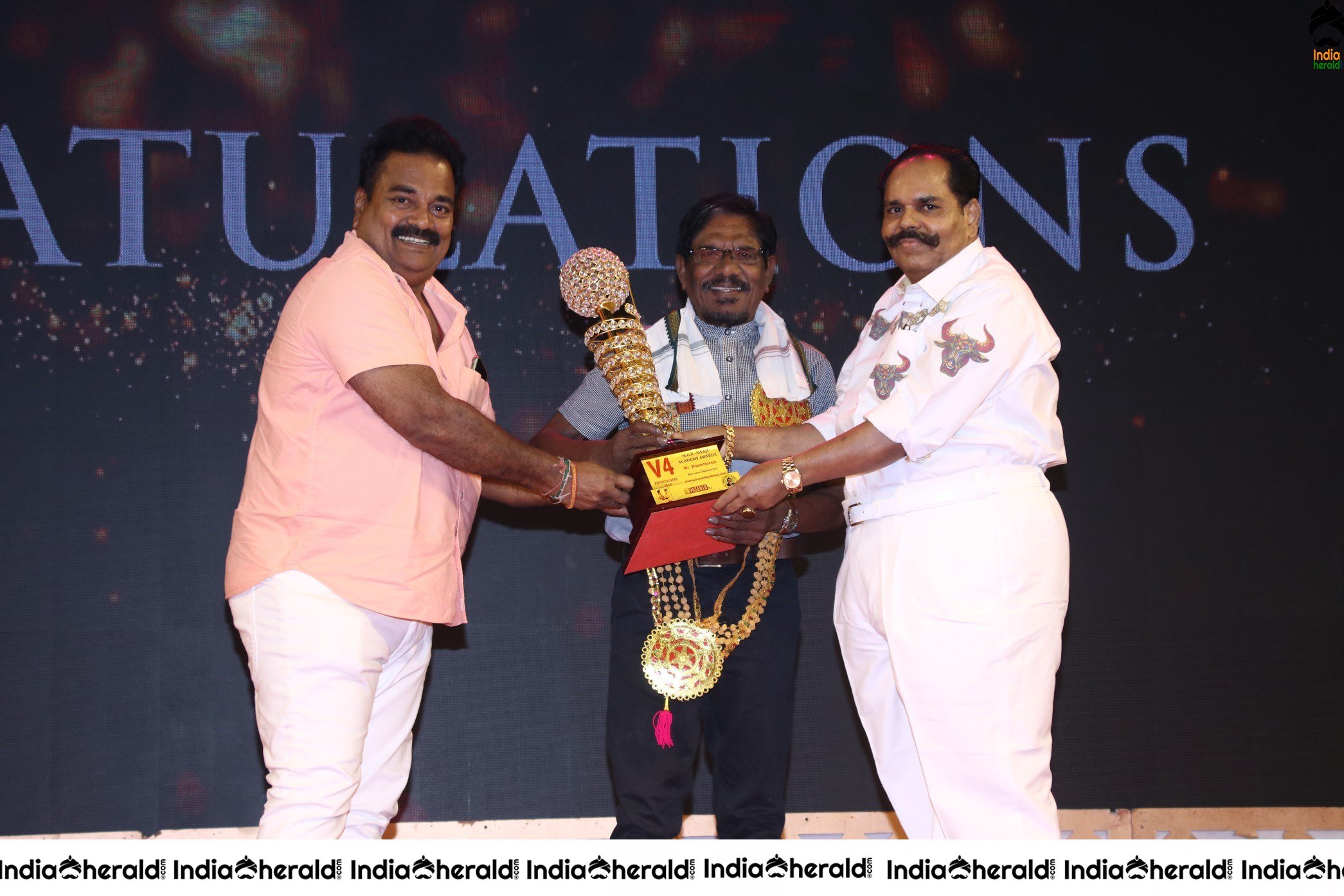 V4Entertainers Presents Mgr SivajiAcademy Awards Stills Set 2