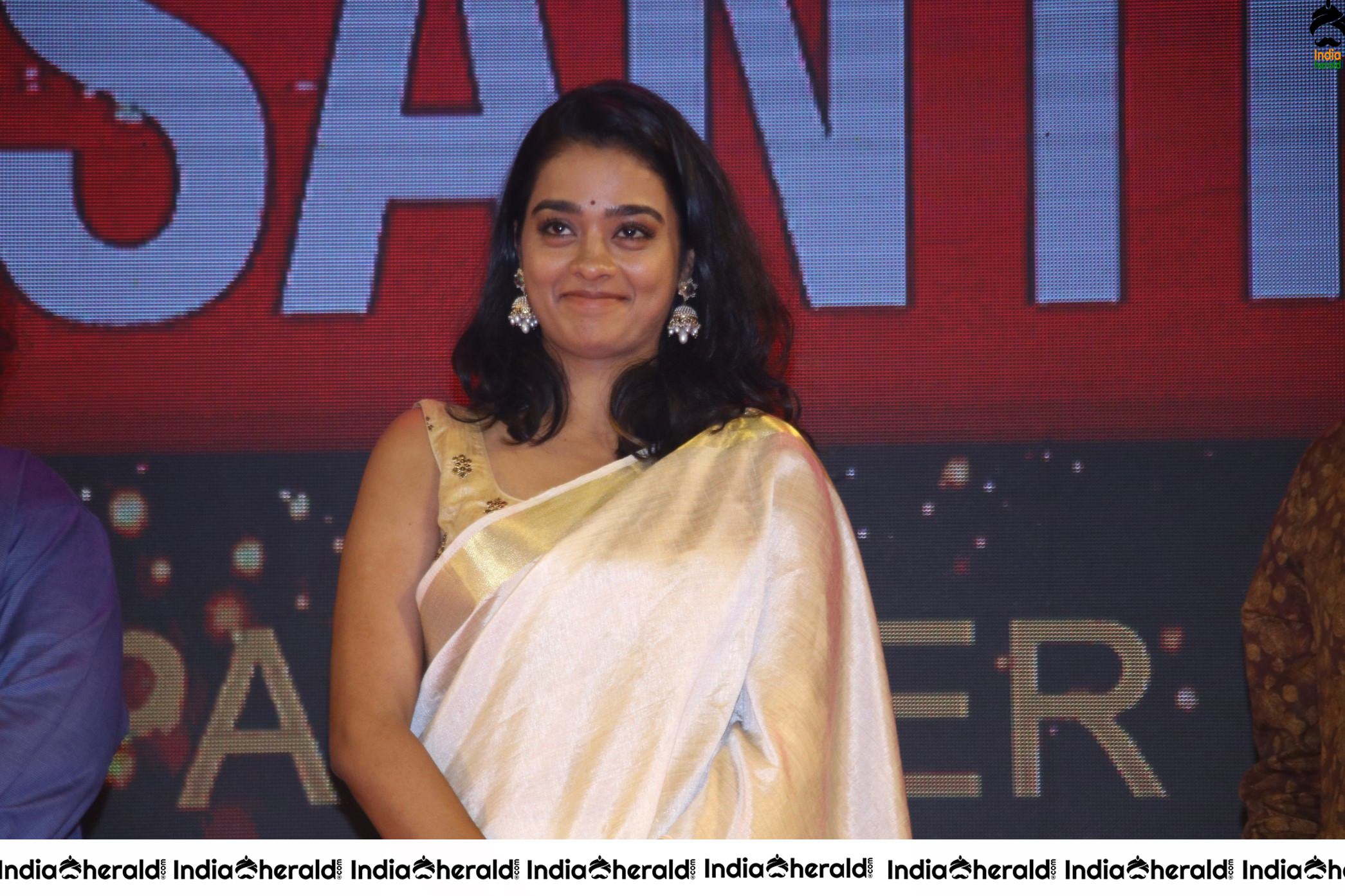 V4Entertainers Presents Mgr SivajiAcademy Awards Stills Set 4