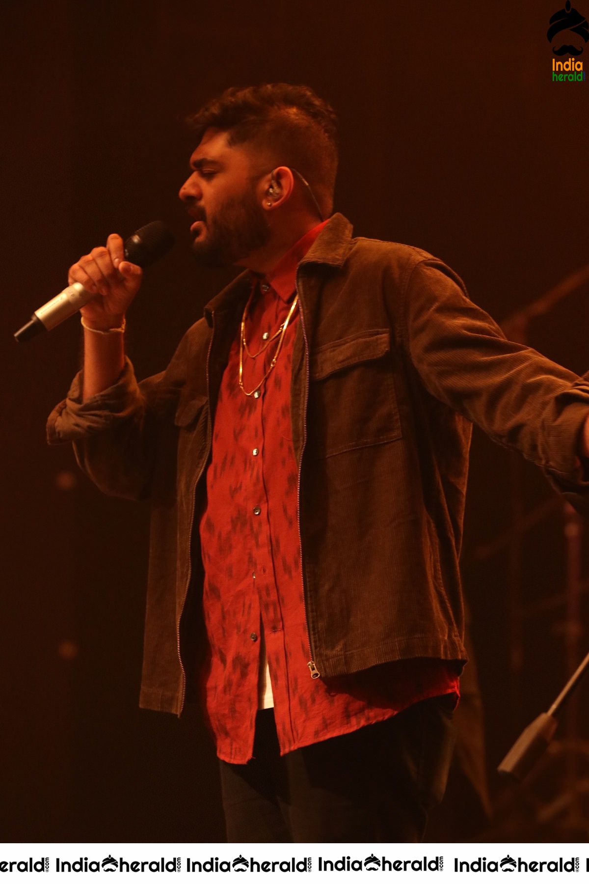 Vaanam Kottatum Movie Audio Launch Stills Set 1