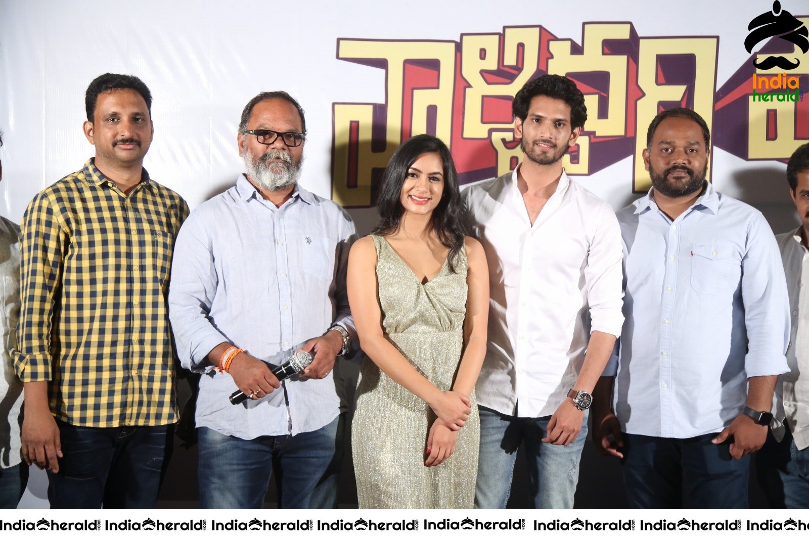 Valliddari Madhya Press Meet Stills Set 3