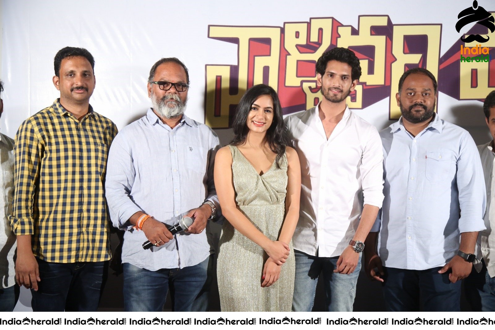 Valliddari Madhya Press Meet Stills Set 3