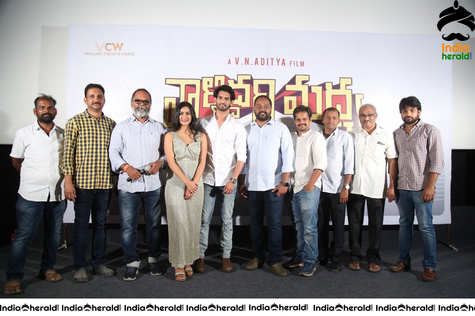 Valliddari Madhya Press Meet Stills Set 3
