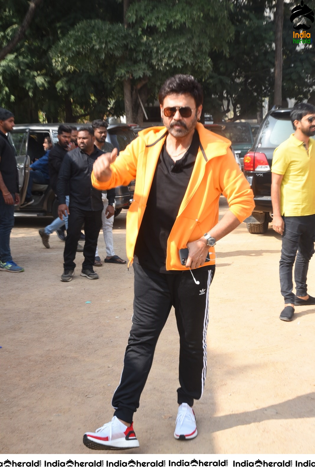 Venky Mama Team starts their Bus Tour Set 1