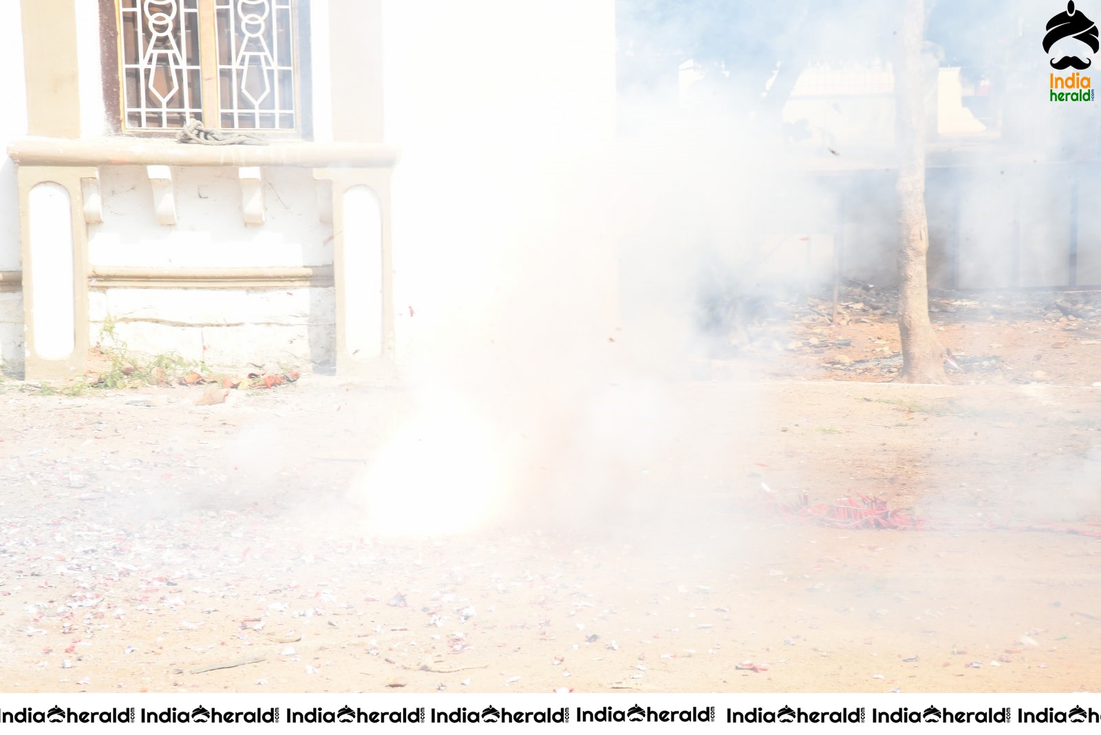 Venky Mama Team starts their Bus Tour Set 3