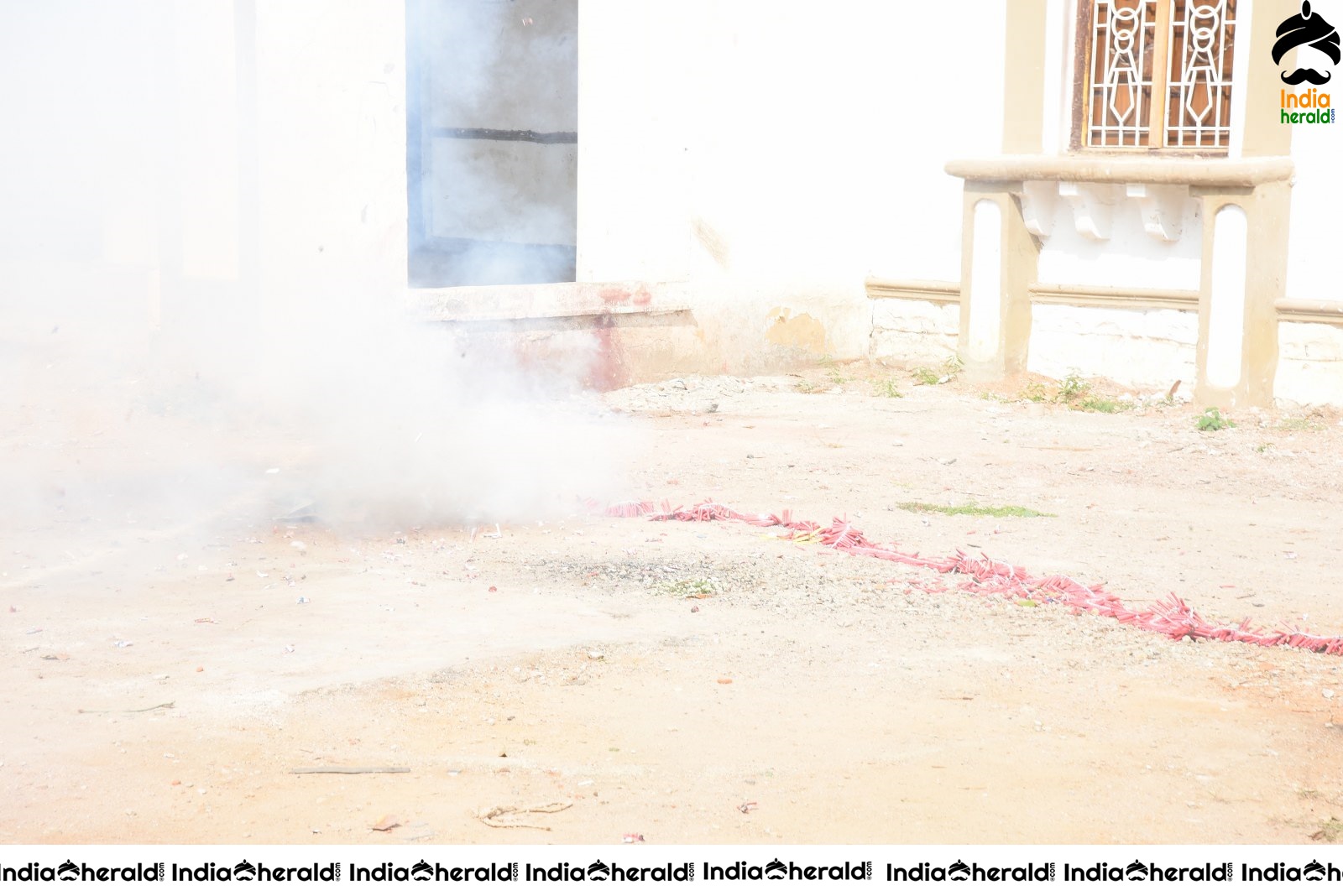 Venky Mama Team starts their Bus Tour Set 3