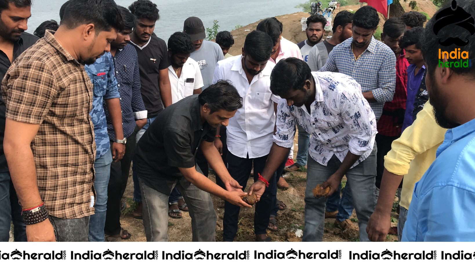 Vijay Sethupathi fans planted 41000 Panai Vithai on his 41st Birthday