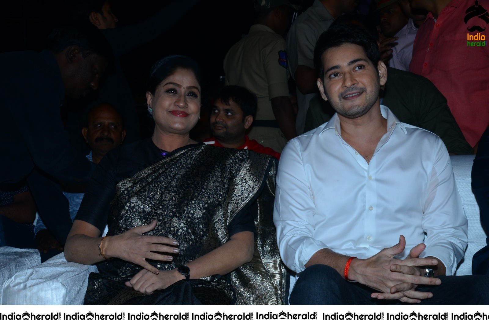 Vijayashanthi and Mahesh Babu have a happy chit chat during Sarileru Neekevvaru event