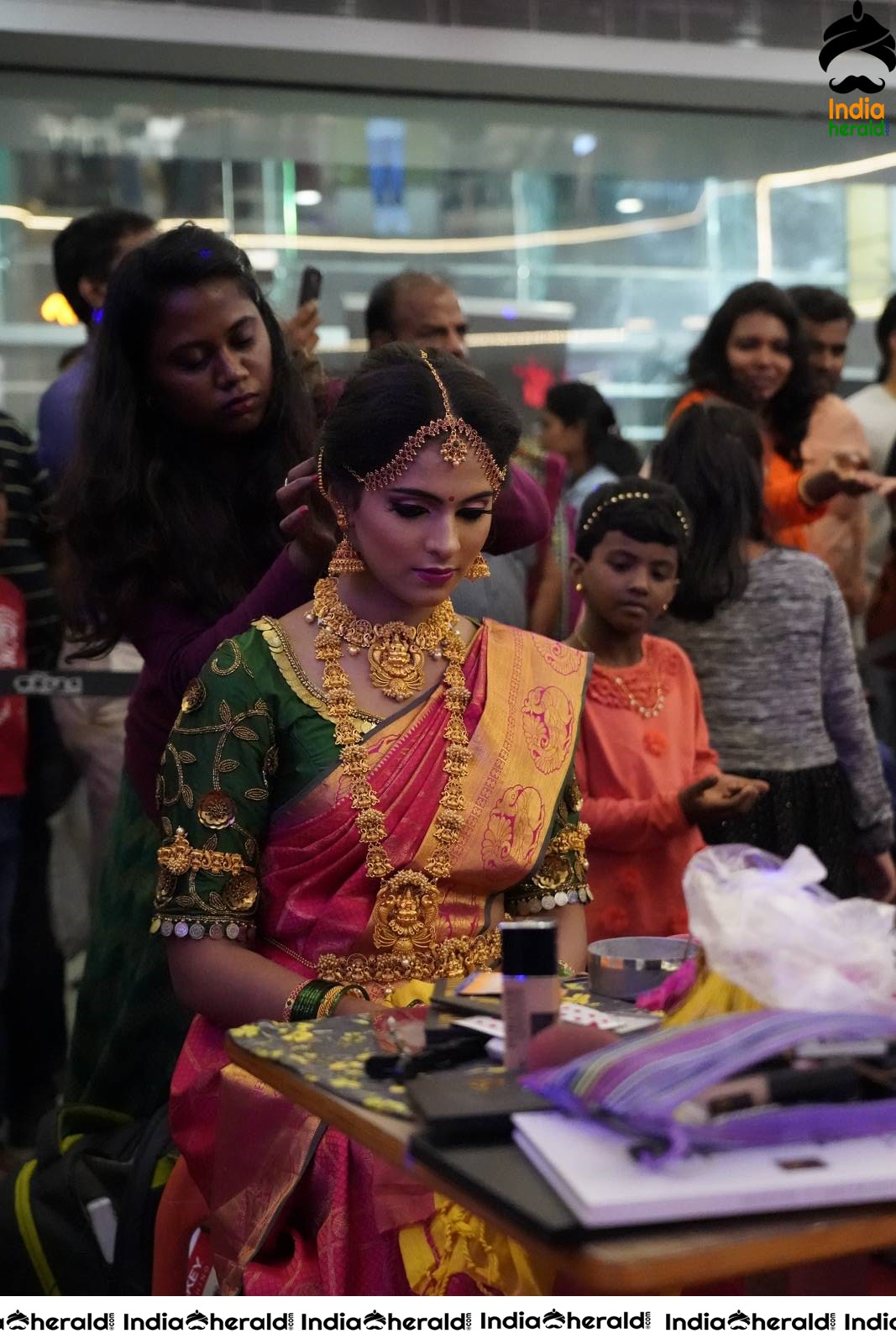 White shadow Presents Star Make Over Contest Photos Set 2