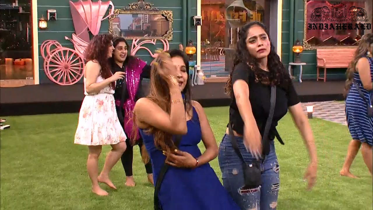 Bigg Boss Season 3 Day 2 Tamil Set 4