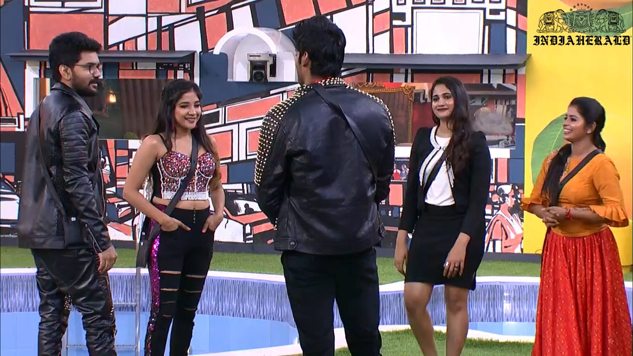 BIGG BOSS SEASON 3 TAMIL DAY 0 PREMIERE STILLS SET 3