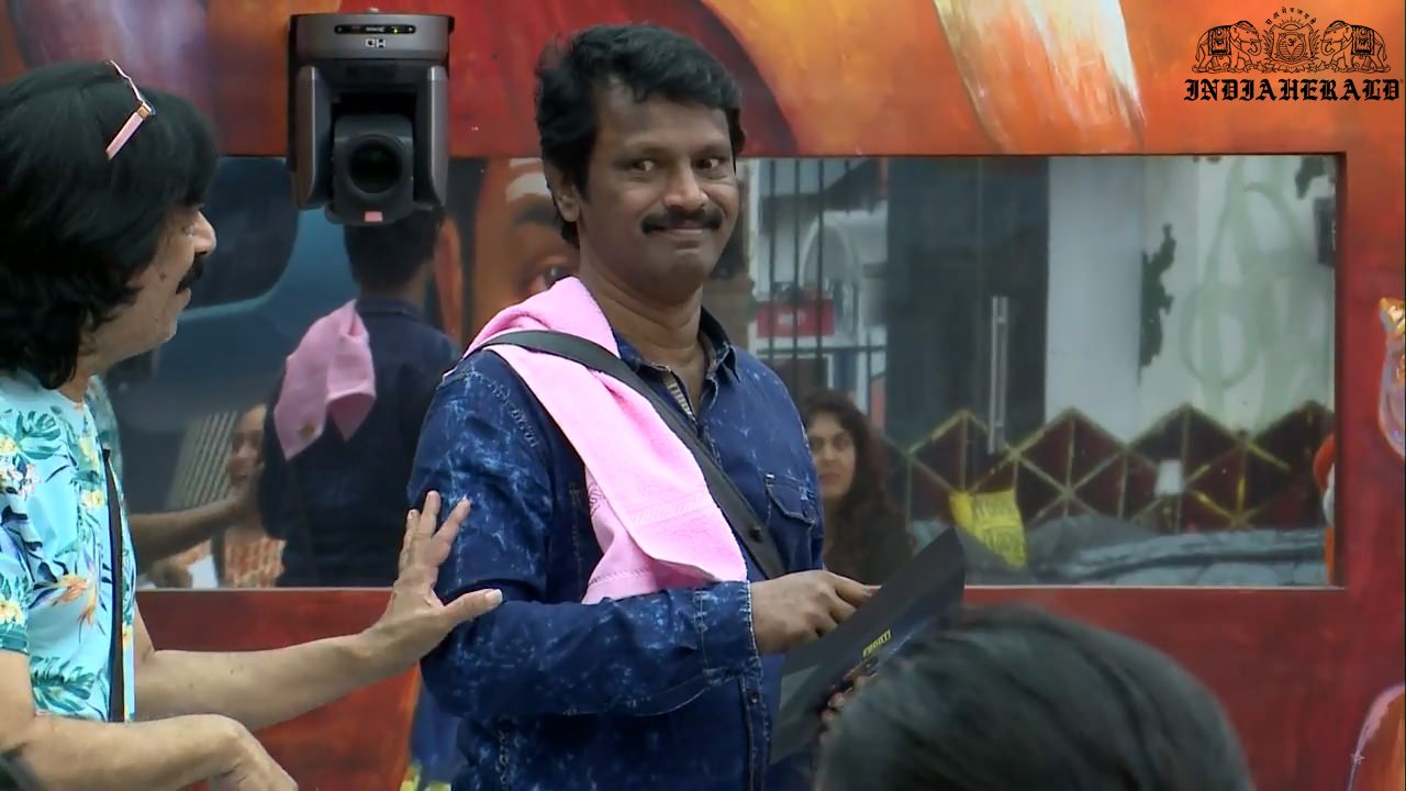 Bigg Boss Season 3 Tamil Day 1 Stills Set 2