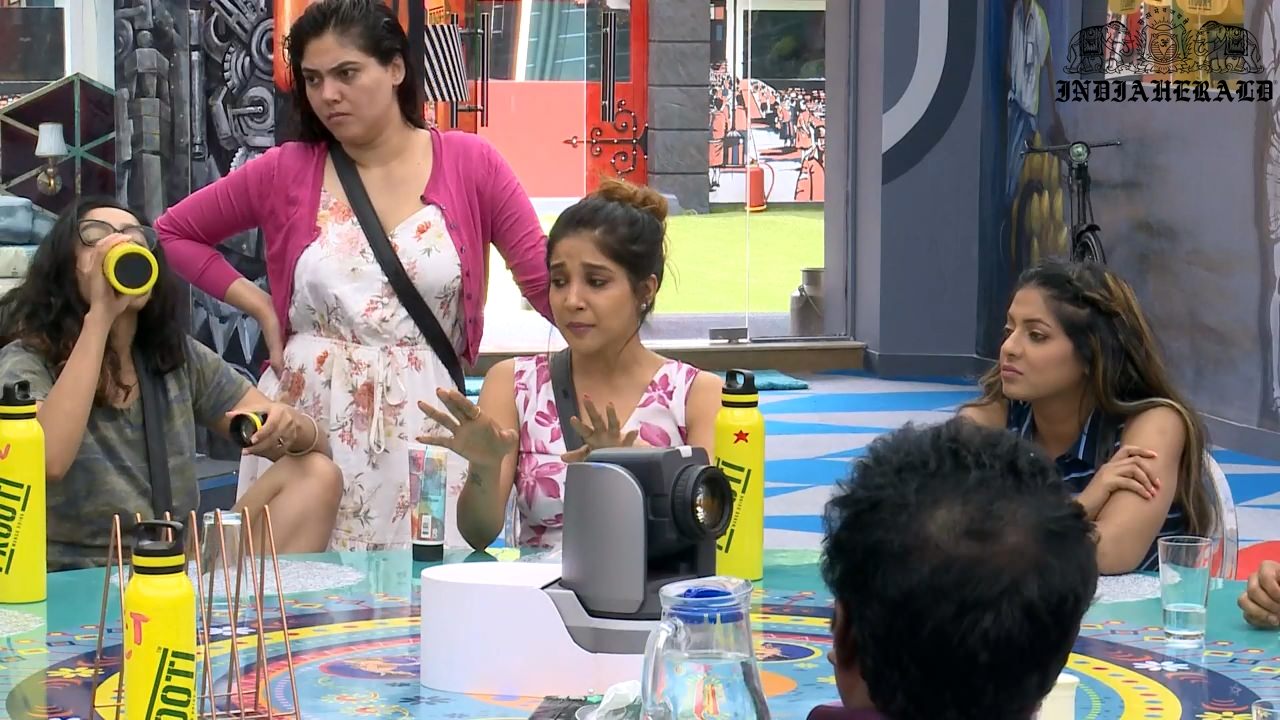 Bigg Boss Season 3 Tamil Day 2 Stills Set 2