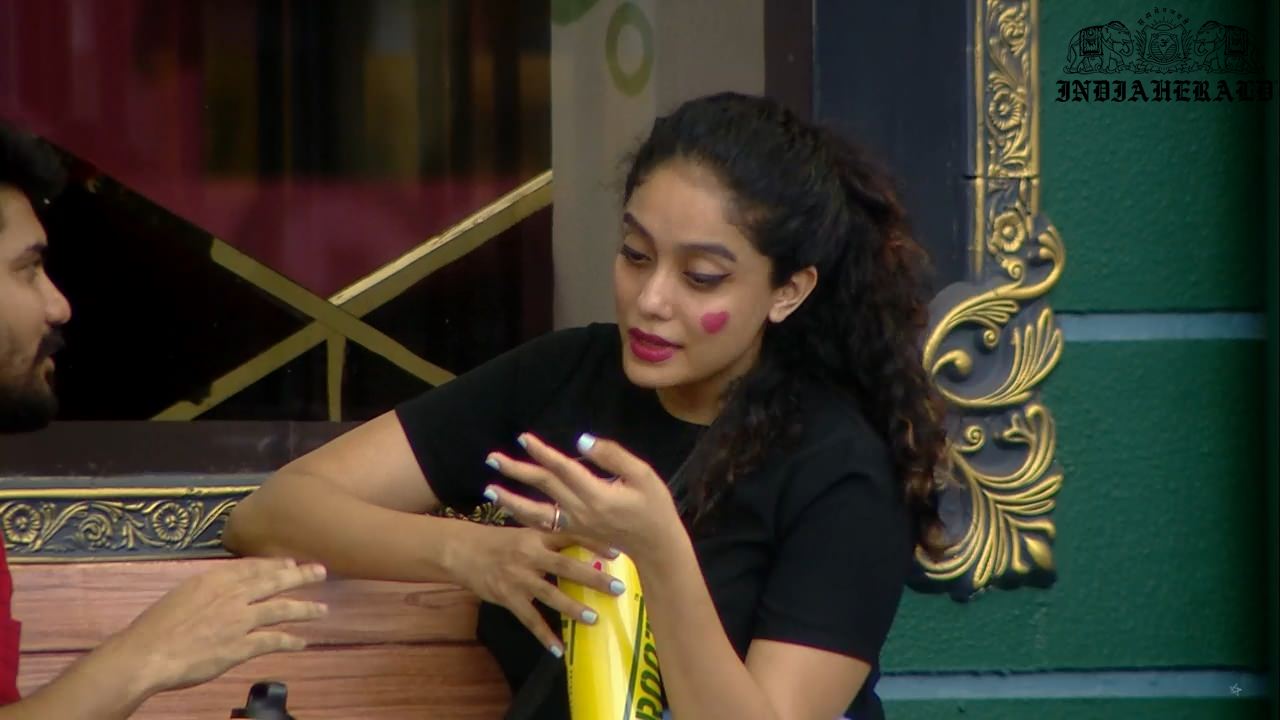 Bigg Boss Season 3 Tamil Day 2 Stills Set 3