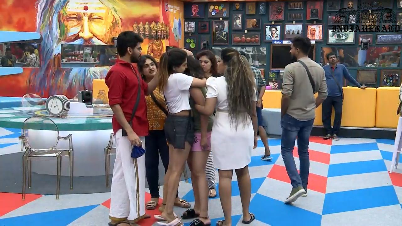 Bigg Boss Season 3 Tamil Day 3 Stills Set 2