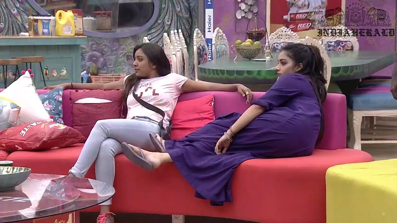 Bigg Boss Season 3 Telugu Day 11 Hot Stills Set 3