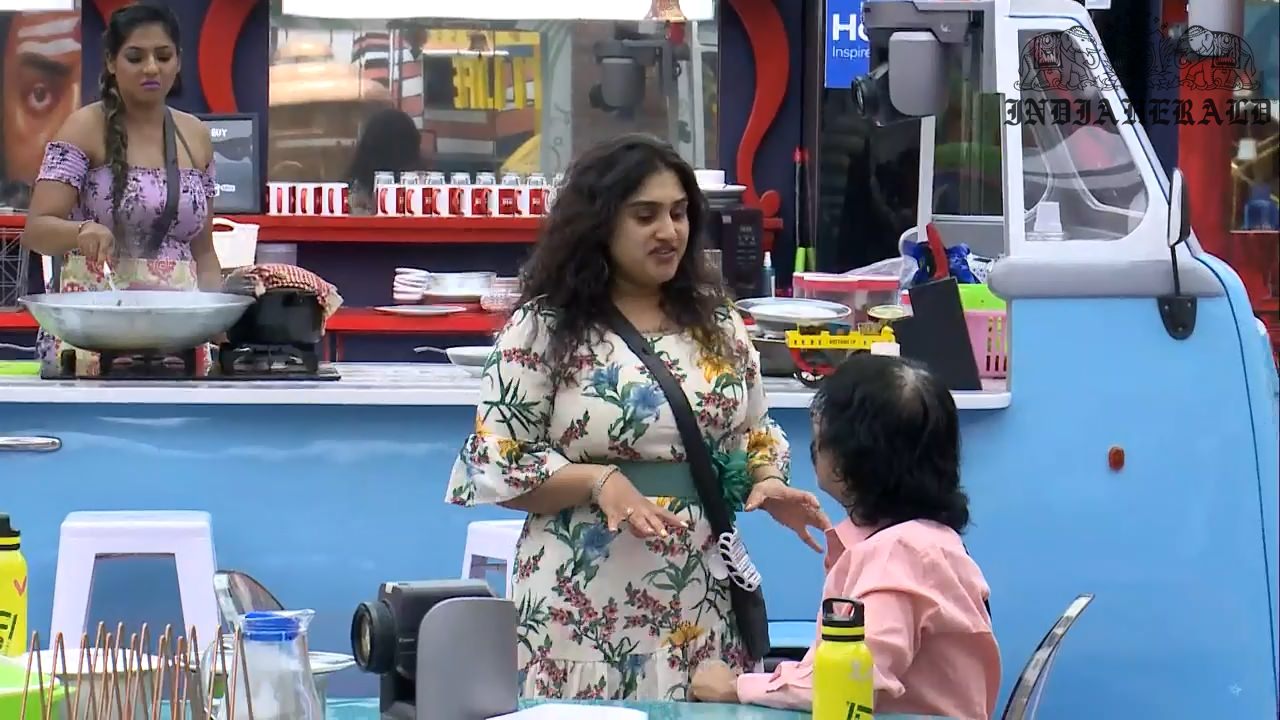 Bigg Boss Tamil Season 3 Day 10 Stills Set 3