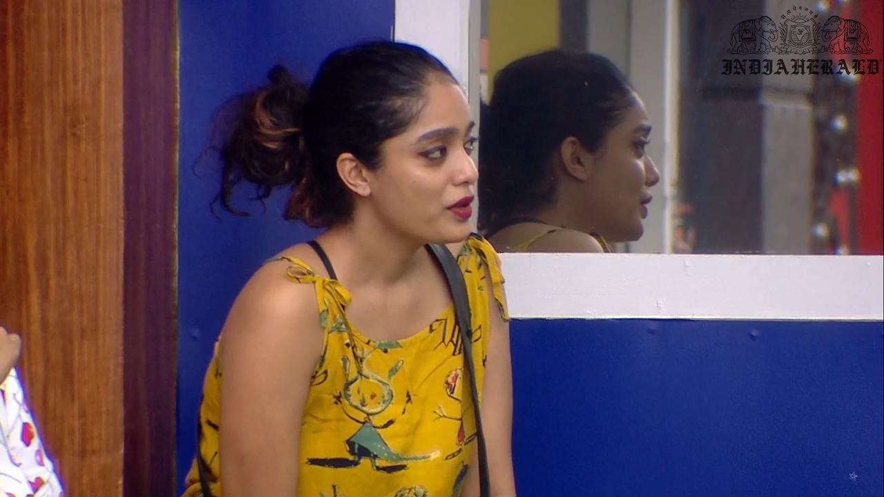 Bigg Boss Tamil Season 3 Day 13 Stills Set 1
