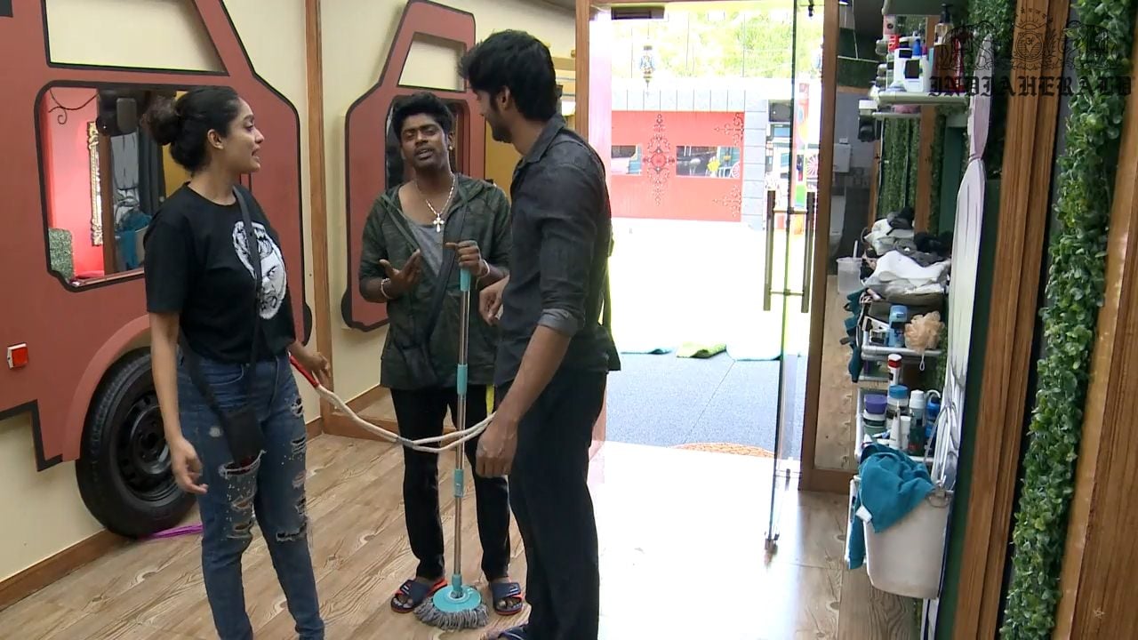 Bigg Boss Tamil Season 3 Day 15 Stills Set 1