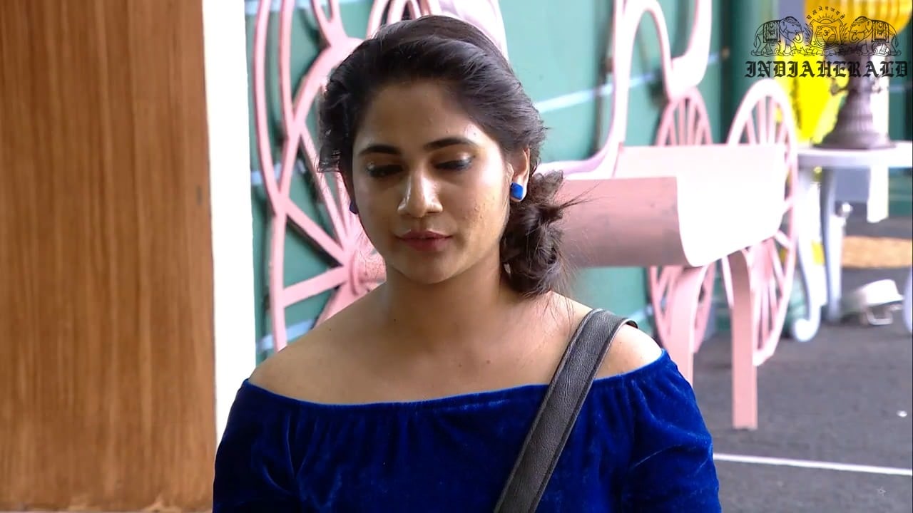 Bigg Boss Tamil Season 3 Day 15 Stills Set 1