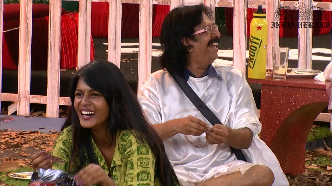 Bigg Boss Tamil Season 3 Day 17 Hot Stills Set 3