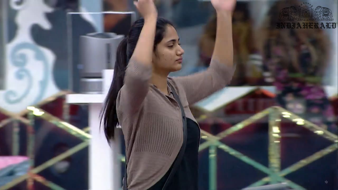 Bigg Boss Tamil Season 3 Day 19 Stills Set 1