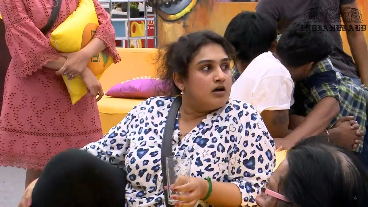 Bigg Boss Tamil Season 3 Day 19 Stills Set 2