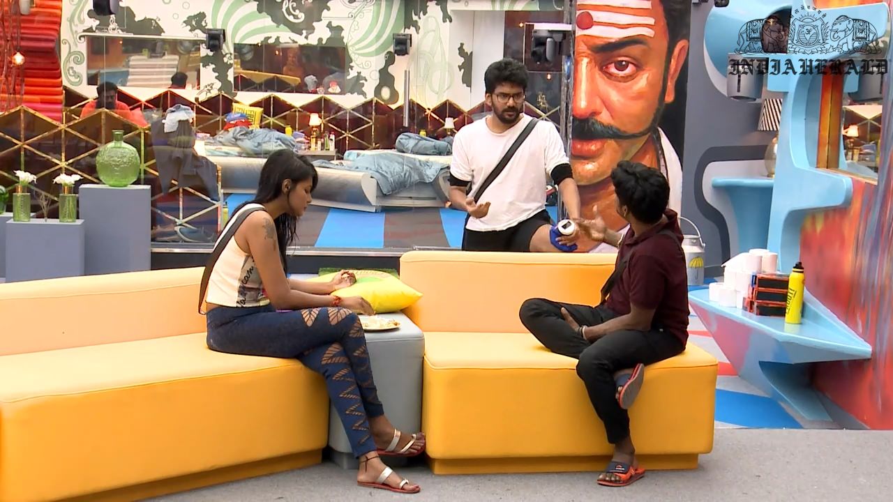 Bigg Boss Tamil Season 3 Day 23 Hot Stills Set 3