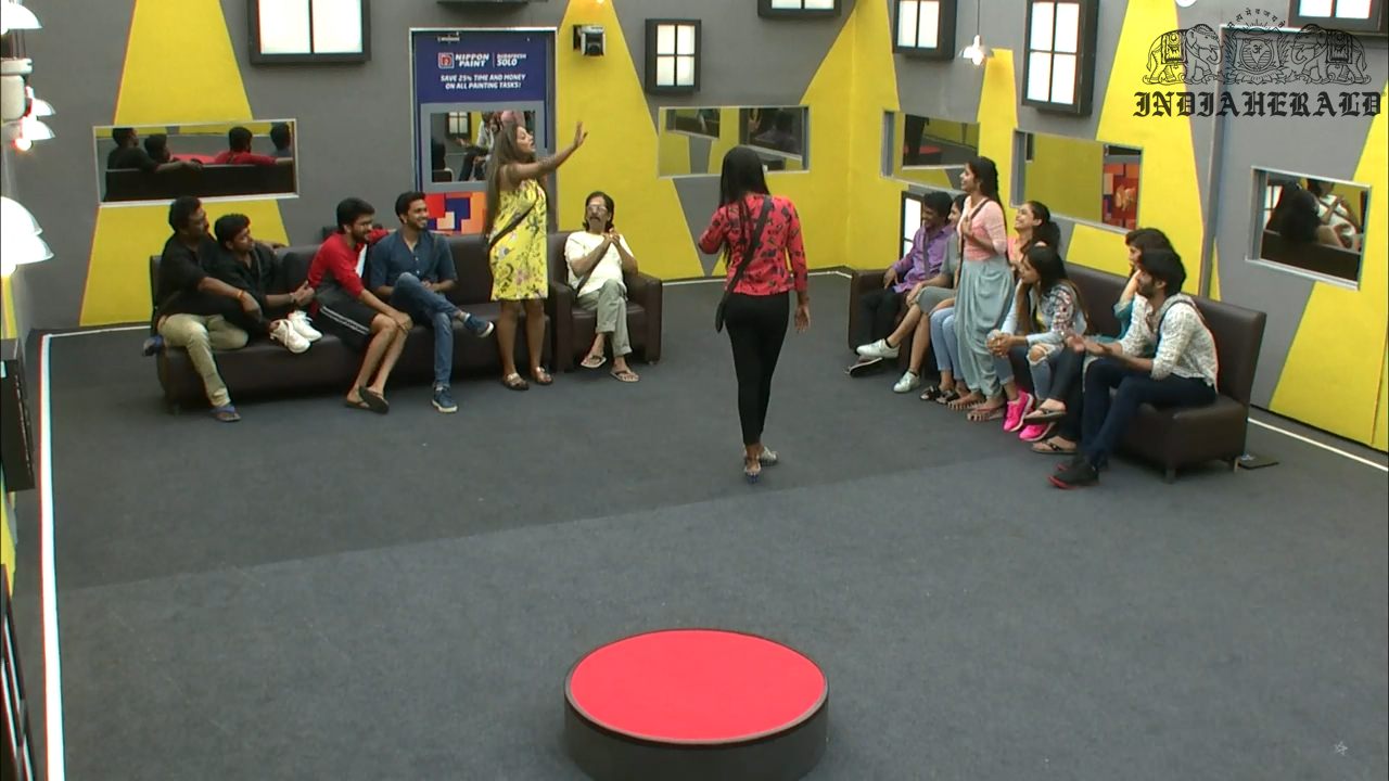 Bigg Boss Tamil Season 3 Day 24 Hot Stills Set 3