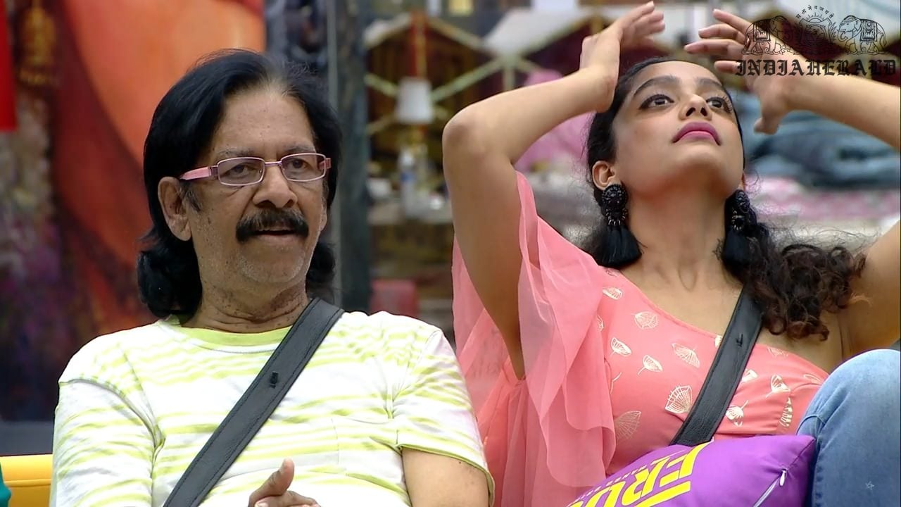 Bigg Boss Tamil Season 3 Day 24 Hot Stills