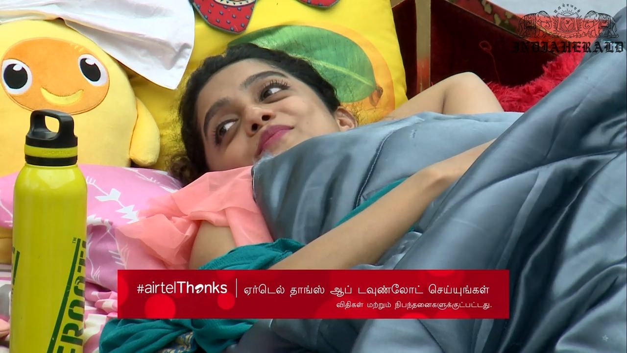 Bigg Boss Tamil Season 3 Day 24 Hot Stills