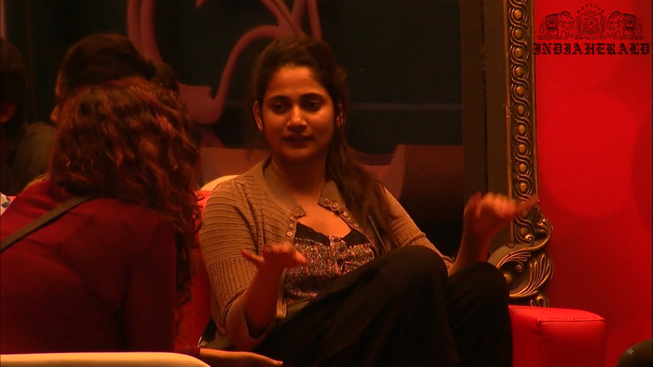 Bigg Boss Tamil Season 3 Day 26 Hot Stills Set 2