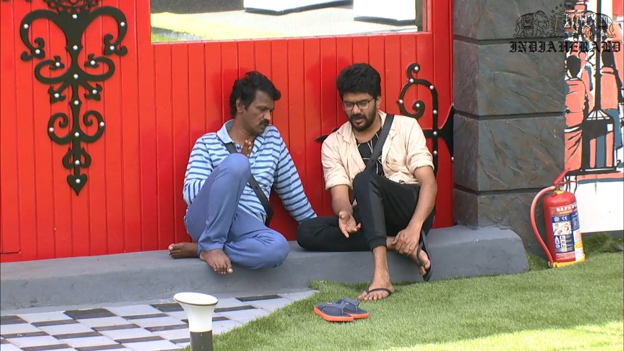 Bigg Boss Tamil Season 3 Day 26 Hot Stills Set 2