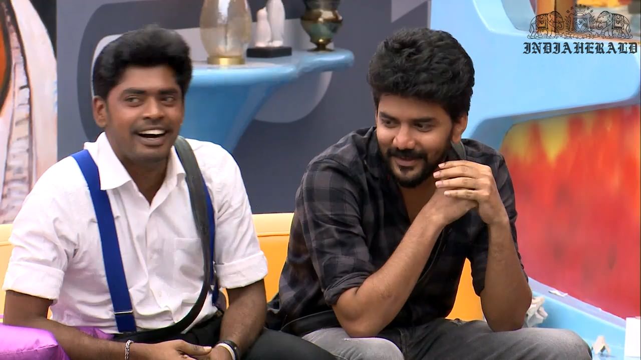 Bigg Boss Tamil Season 3 Day 28 Hot Stills Set 1