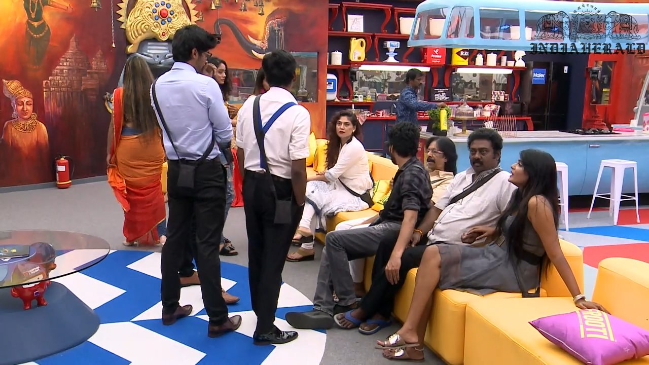 Bigg Boss Tamil Season 3 Day 28 Hot Stills Set 3