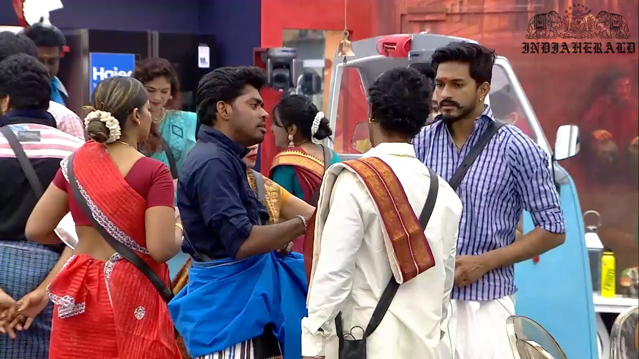 Bigg Boss Tamil Season 3 Day 30 Hot Stills Set 2