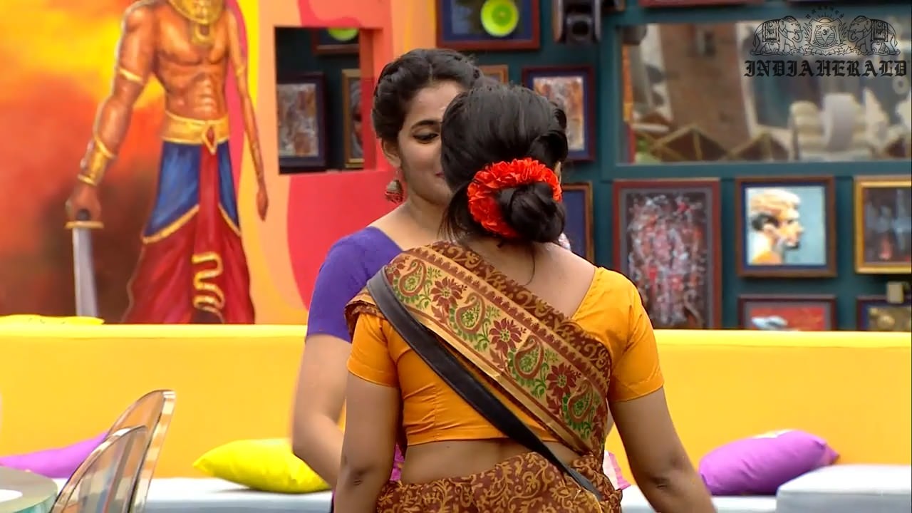 Bigg Boss Tamil Season 3 Day 30 Hot Stills Set 2