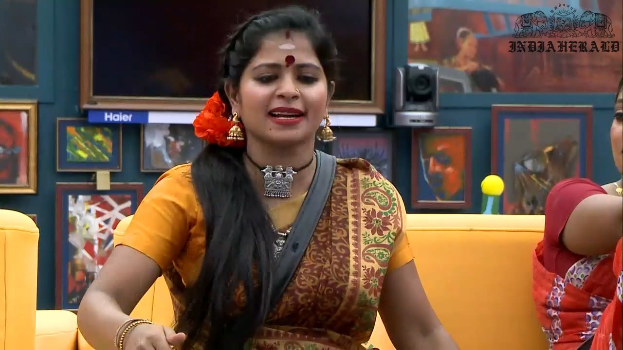 Bigg Boss Tamil Season 3 Day 31 Hot Stills Set 3