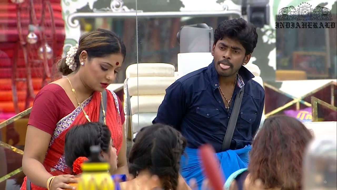 Bigg Boss Tamil Season 3 Day 31 Hot Stills Set 3