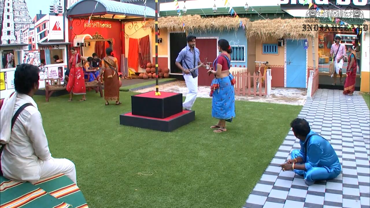 Bigg Boss Tamil Season 3 Day 31 Hot Stills Set 3