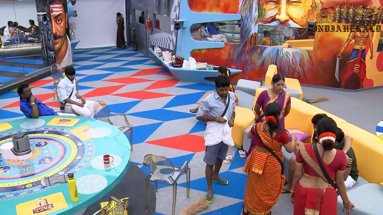 Bigg Boss Tamil Season 3 Day 32 Hot Stills Set 3
