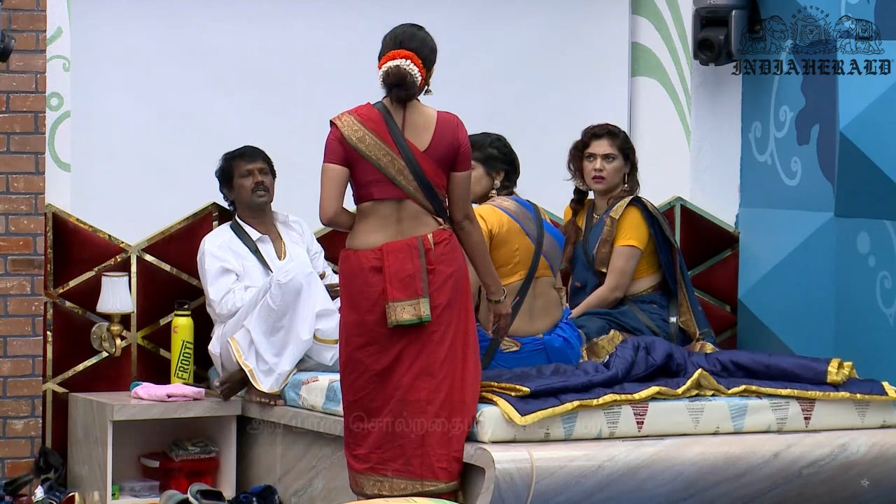 Bigg Boss Tamil Season 3 Day 32 Hot Stills Set 3