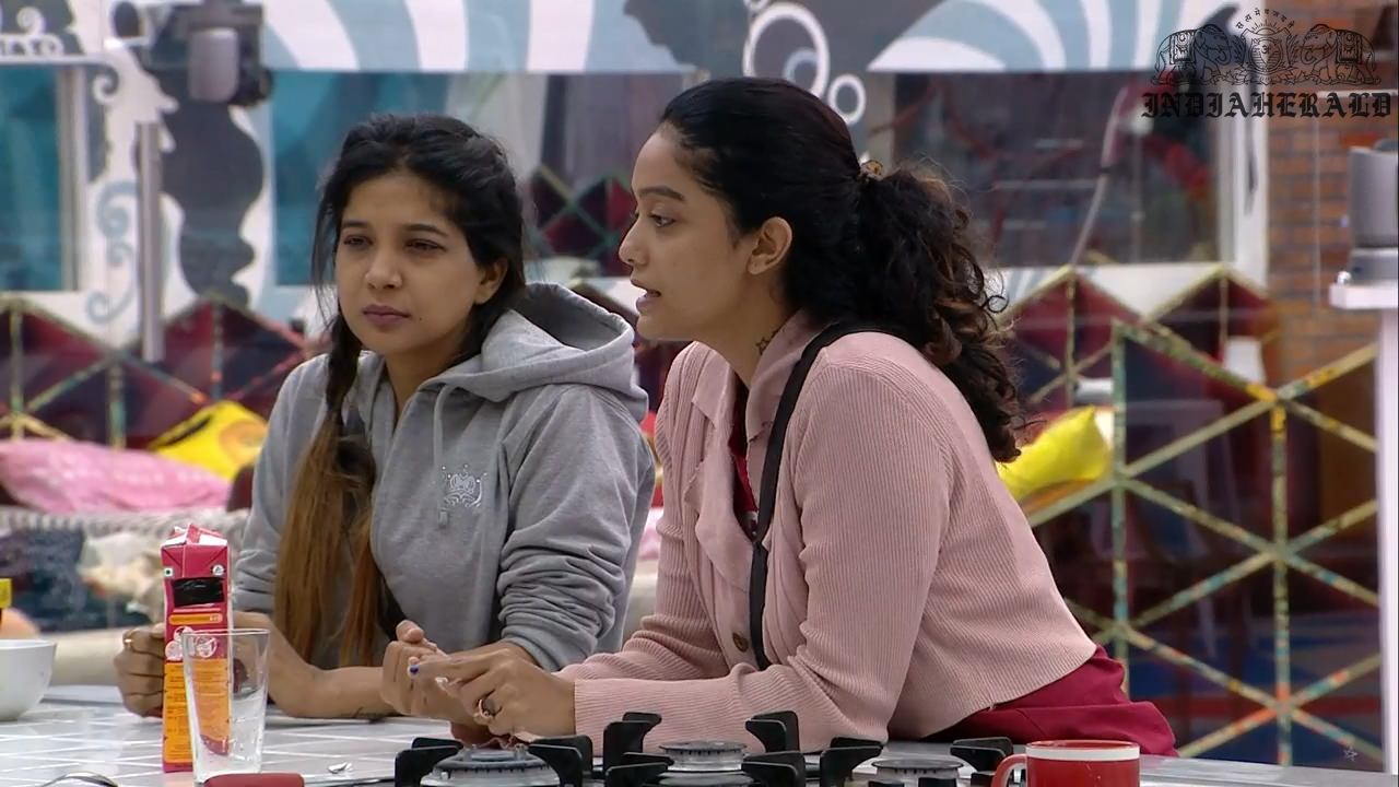 Bigg Boss Tamil Season 3 Day 33 Hot Stills Set 1