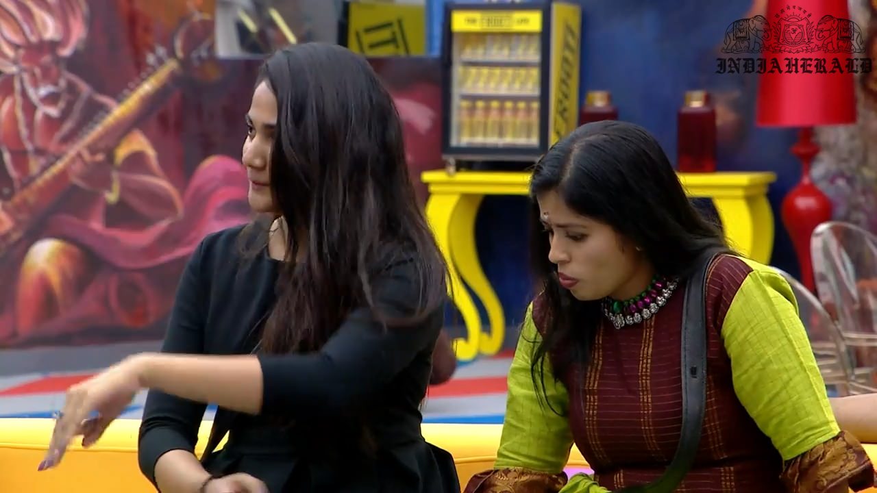 Bigg Boss Tamil Season 3 Day 33 Hot Stills Set 1