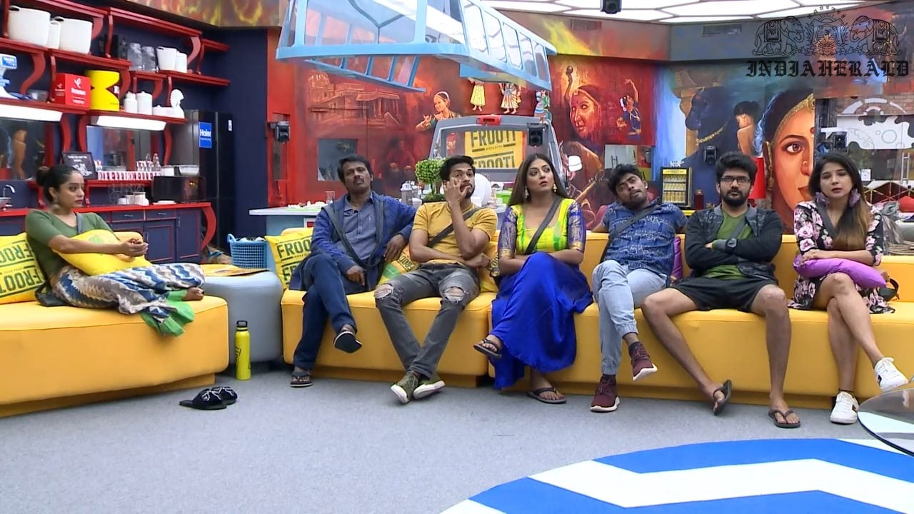 Bigg Boss Tamil Season 3 Day 33 Hot Stills Set 1